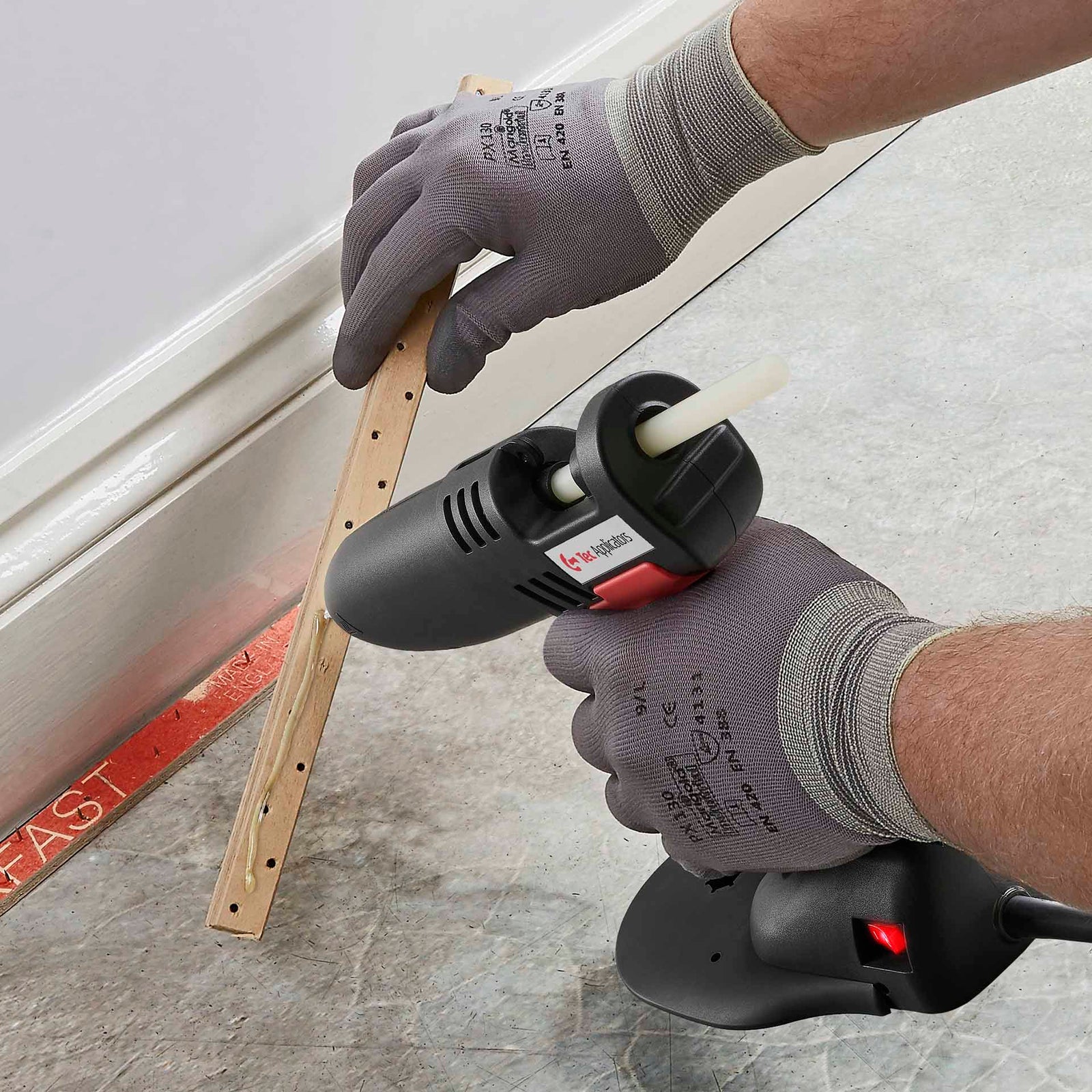 Power Adhesives Tec 830 High Performance Glue Gun