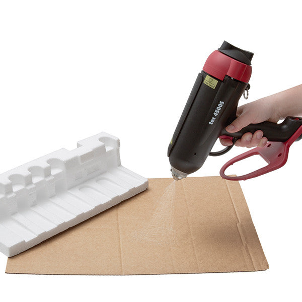 TEC 4500S spray hot melt gun in action